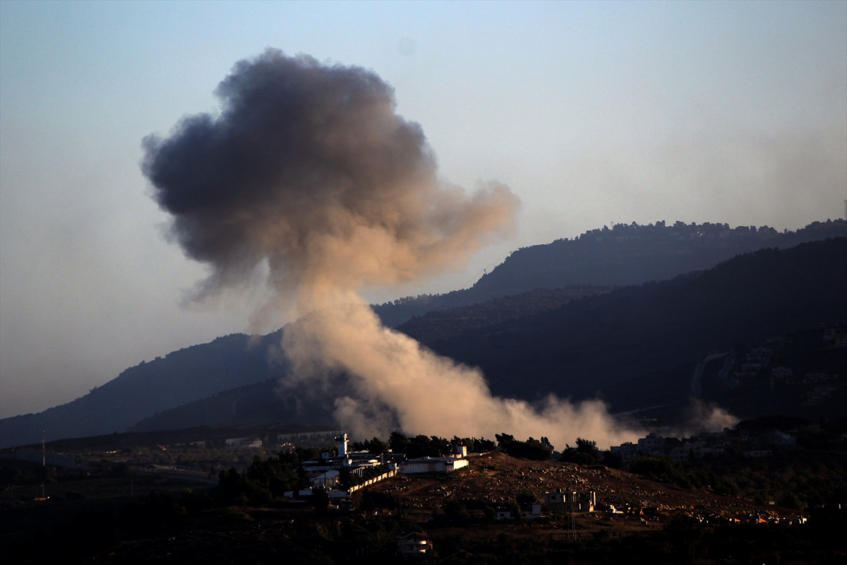 EuropaPress 6253095 02 october 2024 lebanon kfarkela heavy smoke billows from an israeli air