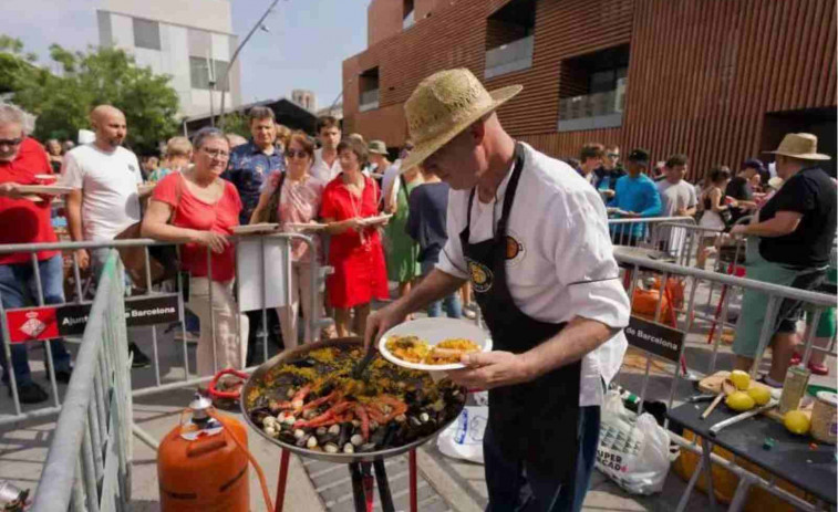 La Fundación Esclerosis Múltiple y la asociación Amics de La Rambla buscan la mejor paella de Barcelona