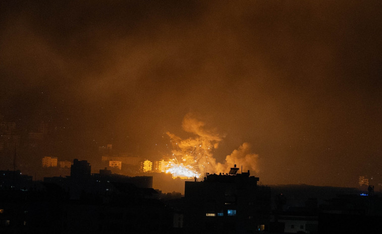 Cien aviones israelíes bombardean 120 objetivos en el Líbano en solo una hora