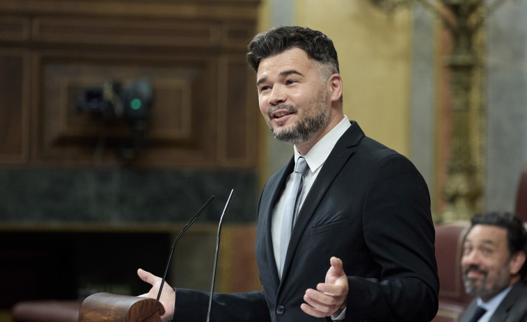 Rufián se ríe del PP: Del 'Que te vote Txapote' a votar a Txapote