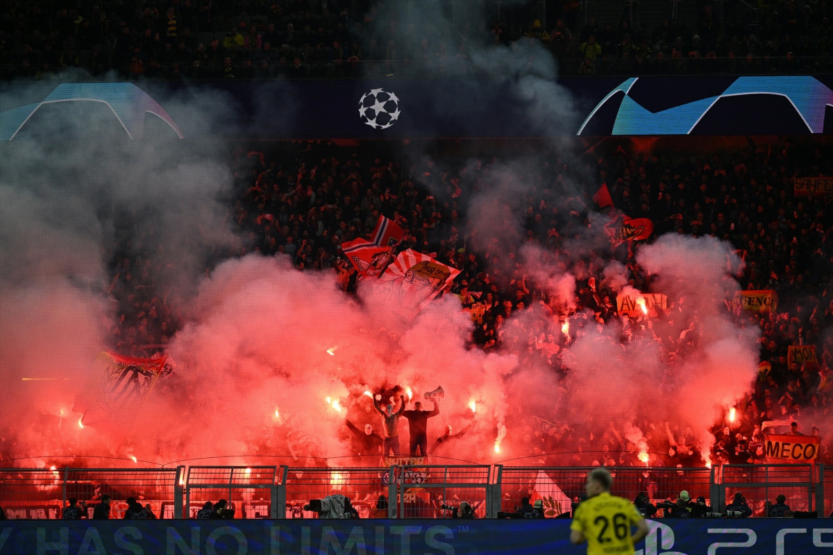 EuropaPress 6270651 16 april 2024 north rhine westphalia dortmund atletico fans set off