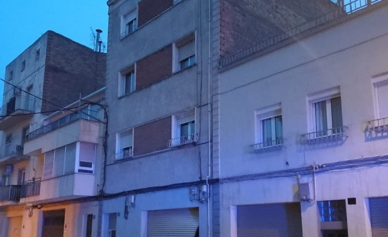 Casi todos los vecinos desalojados en Lleida por el hundimiento de una terraza vuelven a sus casas