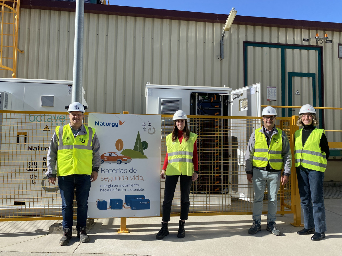 Isidoro González, Jefe de Planta de CIUDEN; Lidia Caramazana, especialista en Proyectos de Innovación de Naturgy; José Manuel Pardo, Jefe de Operación de CIUDEN; y Marta Rodrigo, desarrollo de Pro