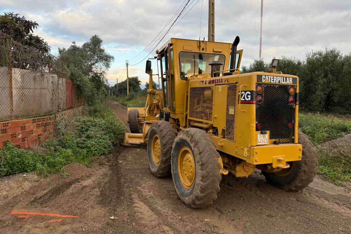 Trabajos de arreglos en los caminos de Reus