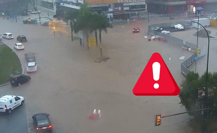 VÍDEO: La DANA se ceba sobre Málaga, donde el agua ya inunda las calles y los establecimientos