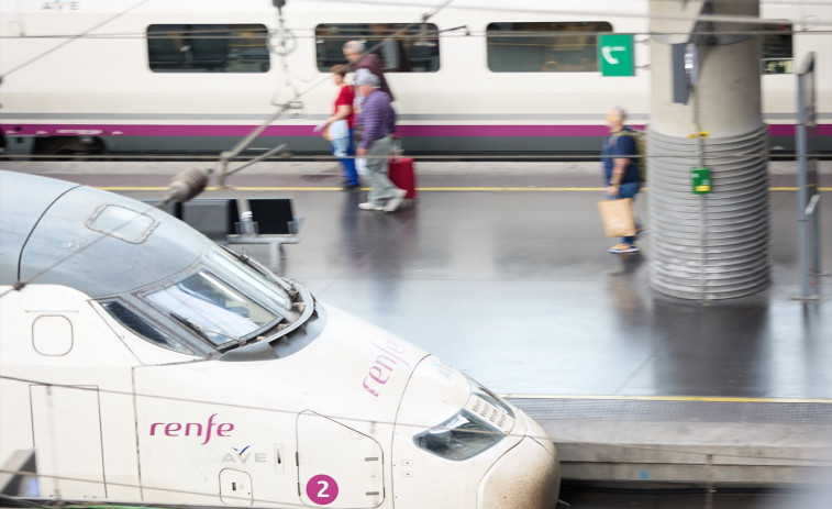 Suspendida la circulación de trenes entre Valencia y Barcelona por la DANA