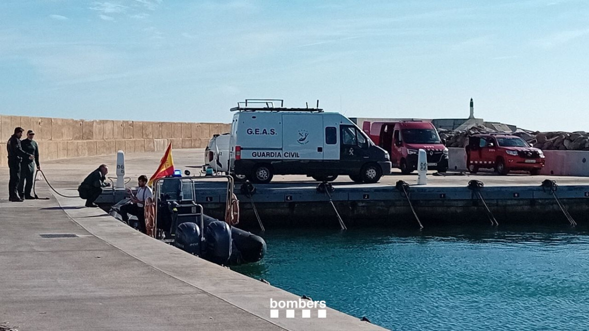 EuropaPress 6340487 operativo busqueda desaparecido playa gran platja daro girona viernes