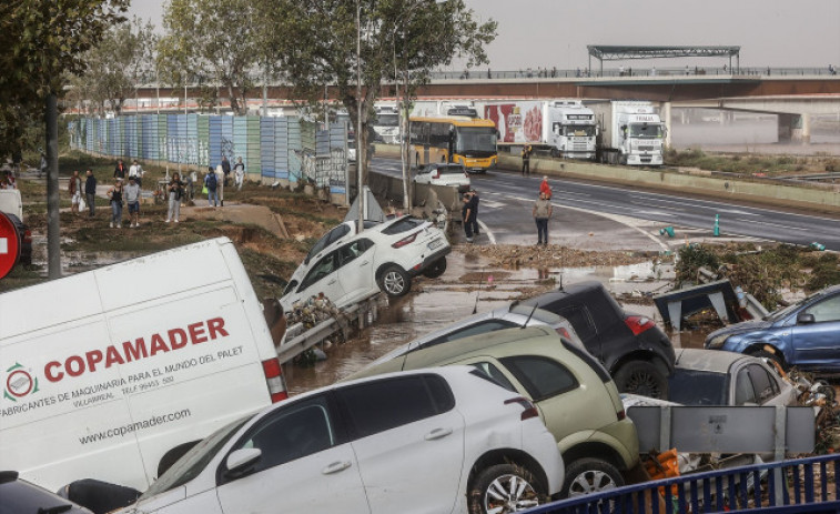 El operativo especial de retirada de residuos evacúa 75.000 toneladas de enseres de la DANA