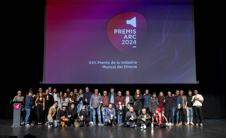 Figa Flawas y Oques Grasses brillan en los 22os Premis Arc