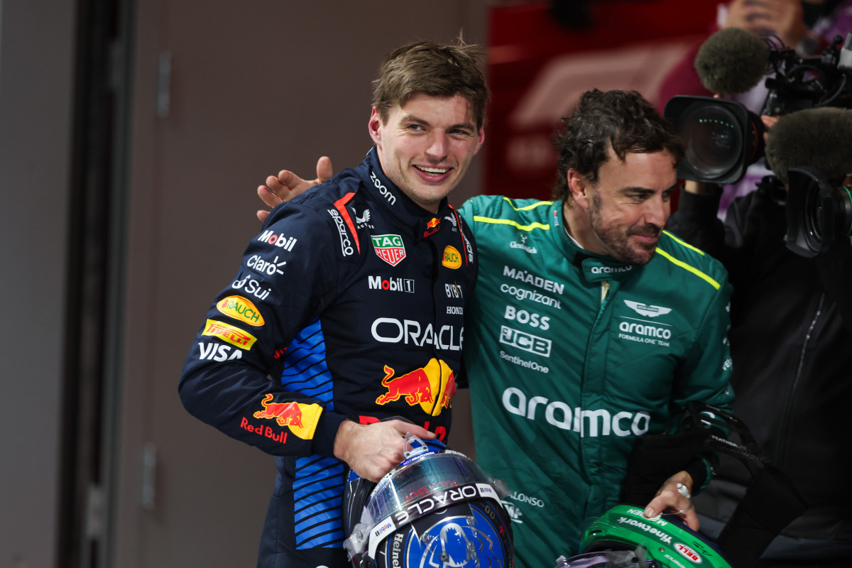 EuropaPress 6362718 alonso fernando spa aston martin f1 team amr24 verstappen max ned red bull