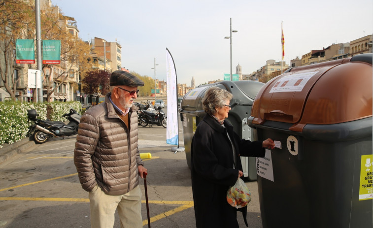 Girona comienza a implementar contenedores inteligentes en 20 barrios de la ciudad