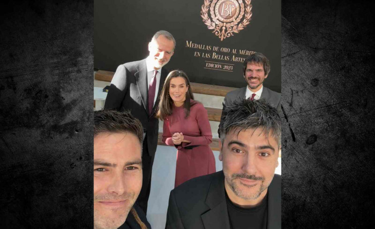 Estopa pasa del protocolo: así ha sido su selfie viral con los reyes Felipe y Letizia