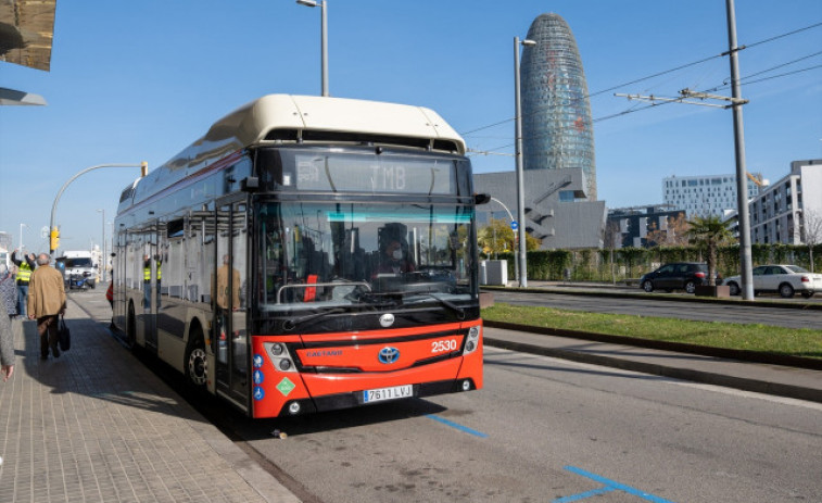 TMB convoca 260 plazas de conducción de autobús con una reserva del 40% para mujeres