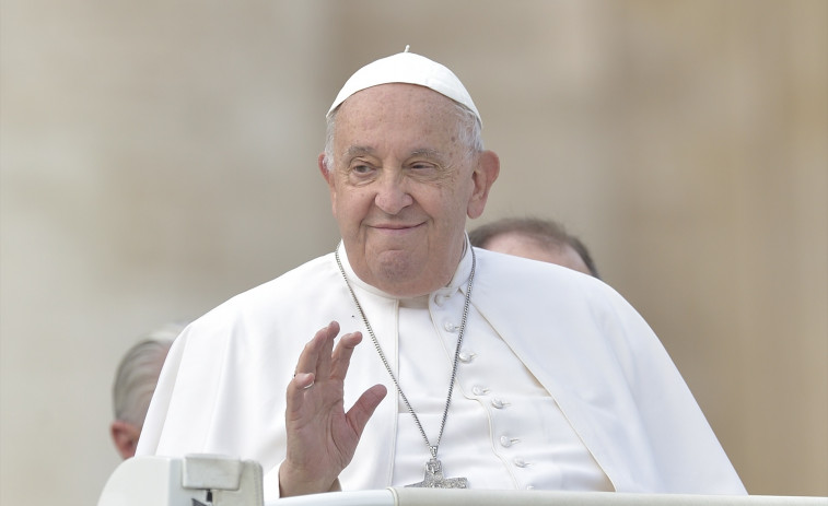 El Papa pide en su mensaje navideño que 