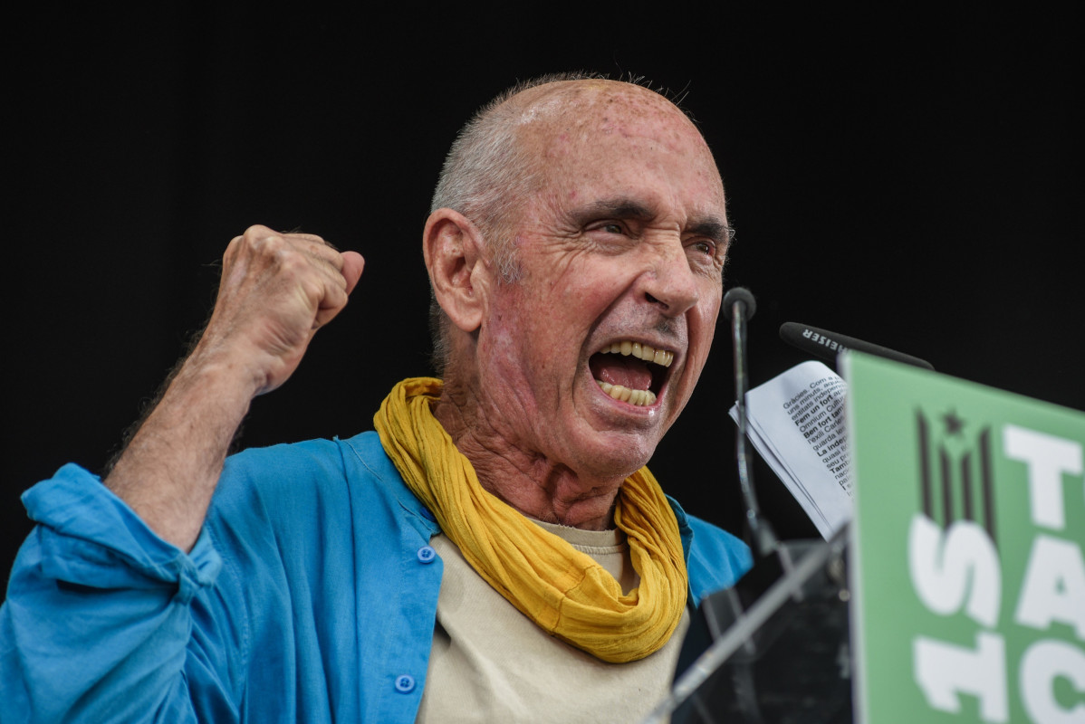 Archivo - El presidente de la ANC, Lluís Llach, durante la manifestación de ACN por la Diada, a 11 de septiembre de 2024, en Barcelona, Catalunya (España). Assemblea Nacional Catalana (ANC), Òmniu