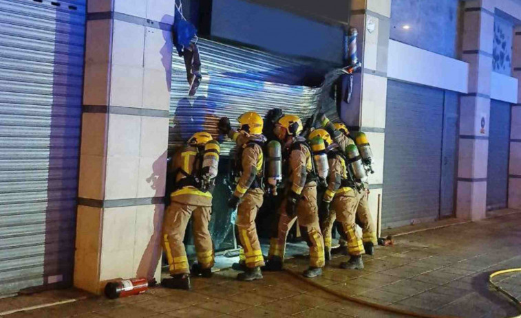 Impactante doble incendio en Figueres: dos peluquerías arrasadas en solo seis minutos