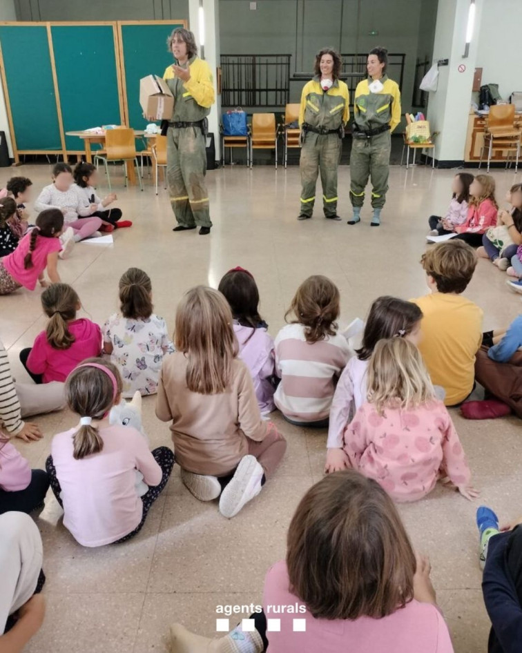 Agents Rurals envía el lunes un tercer convoy a Valencia para colaborar con 5 escuelas