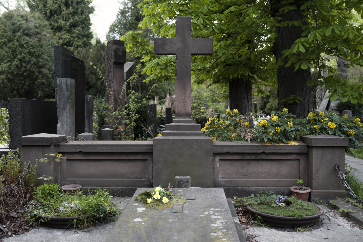 View graves cemetery