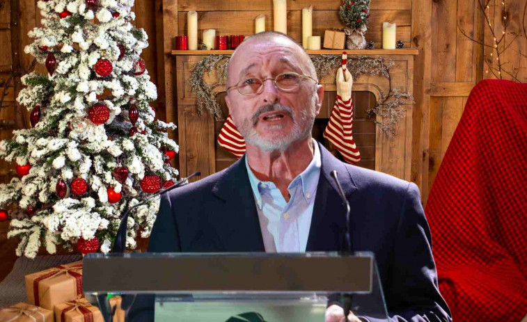 Pérez-Reverte dispara contra los 'políticamente correctos' con su contundente mensaje de Navidad