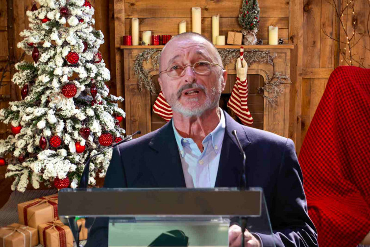 Pérez-Reverte dispara contra los 'políticamente correctos' con su contundente mensaje de Navidad