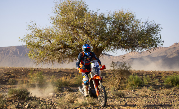 Primer día del Dakar: un catalán de 19 años firma un espectacular tercer lugar