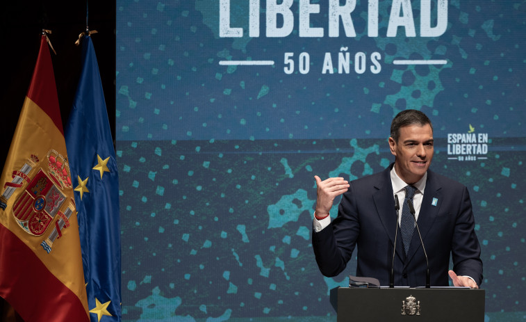 Sánchez alerta sobre el fascismo: “La libertad no es permanente, puede volver a ocurrir”