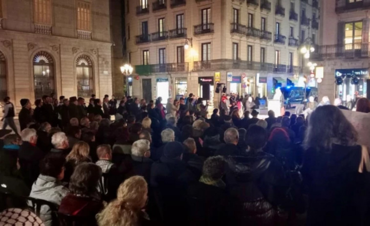 Barcelona recuerda los 80 años de la liberación de Auschwitz