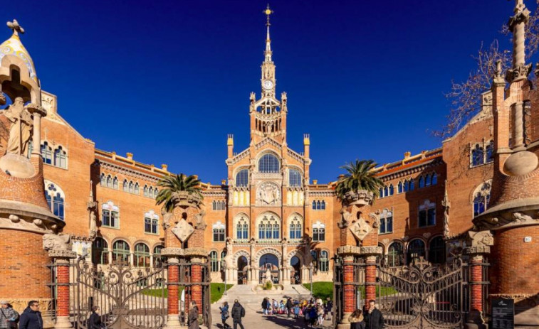 Roban 13 tubos para hacer endoscopias del Hospital de Sant Pau de Barcelona