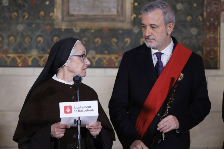 Collboni se despide de las 3 monjas clarisas del monasterio de Pedralbes