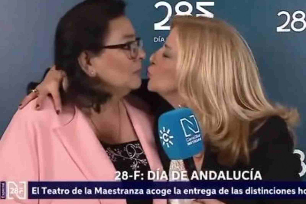 María del Monte e Inmaculada Casal en el incómodo momento