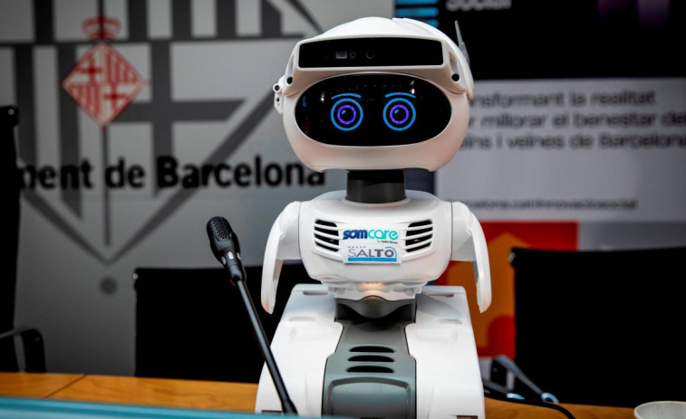 Del MWC a realidad mundana: Barcelona comprará 600 robots inteligentes para complementar la atención domiciliaria