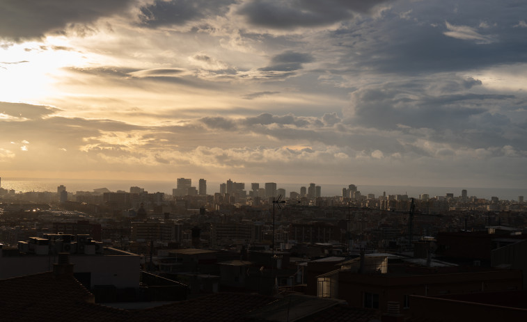 Eixample Respira pide una nueva estación para medir la calidad del aire en Barcelona