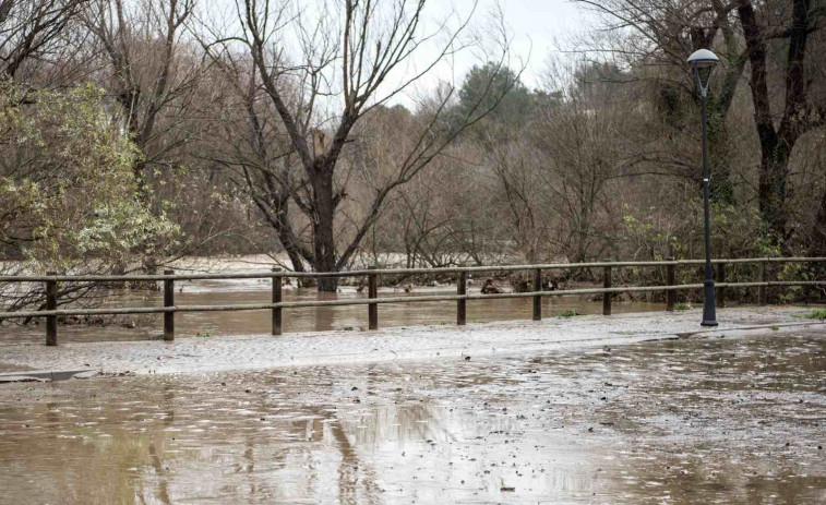 Alerta por el posible desbordamiento del río Ter en Sant Joan de les Abadesses