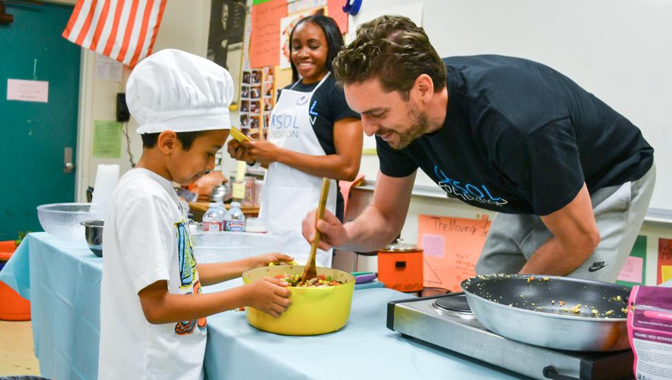 Img jihuguet 20170313110301 imagenes md terceros gasol comidakd7FU42848343954UrB980x554MundoDeportivoWeb 1