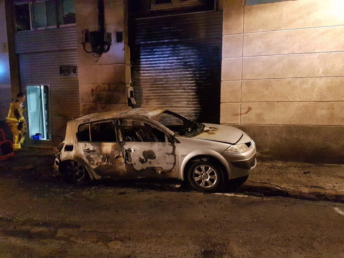 Coche mezquita viladecans