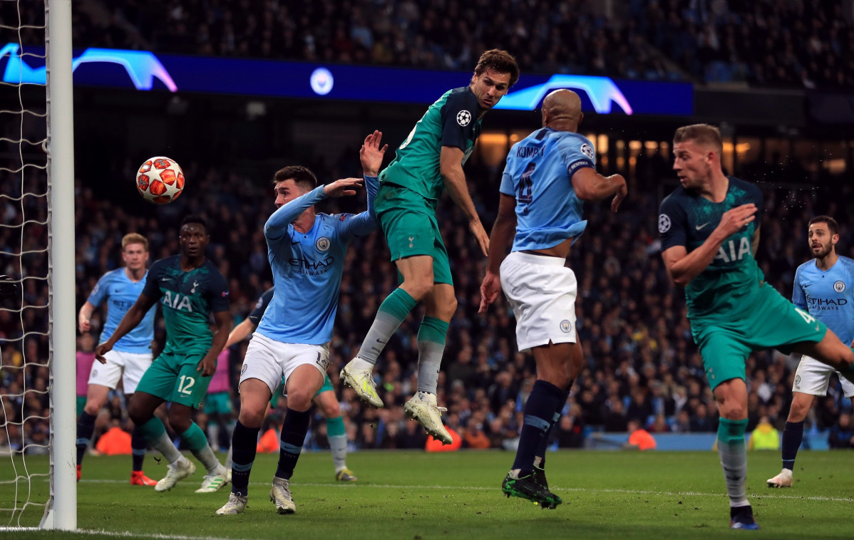 Manchester city tottenham champions