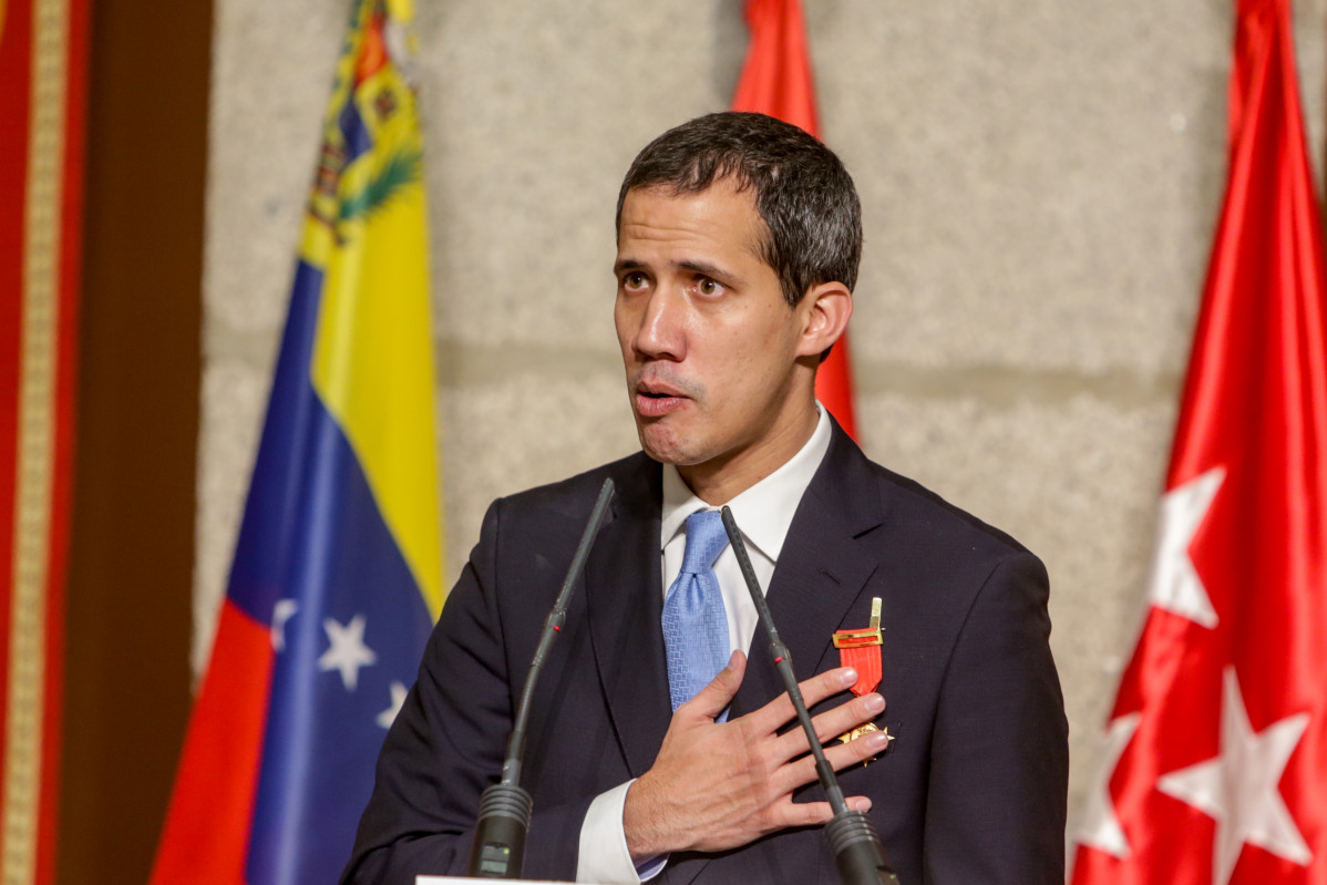 El presidente de la Asamblea Nacional Venezolana, Juan Guaidó, en el acto de la Comunidad de Madrid donde recibe la Medalla Internacional de la Comunidad de Madrid, en Madrid a 25 de enero de 2020