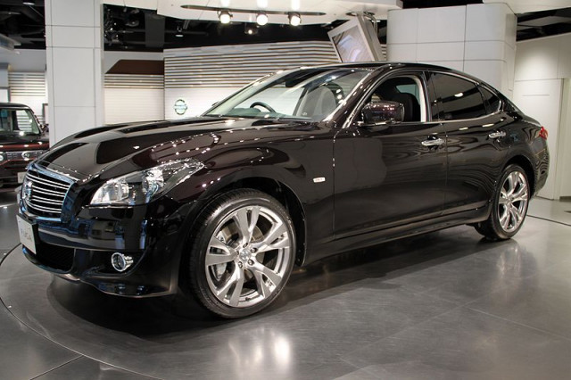 NISSAN FUGA.INFINITI M