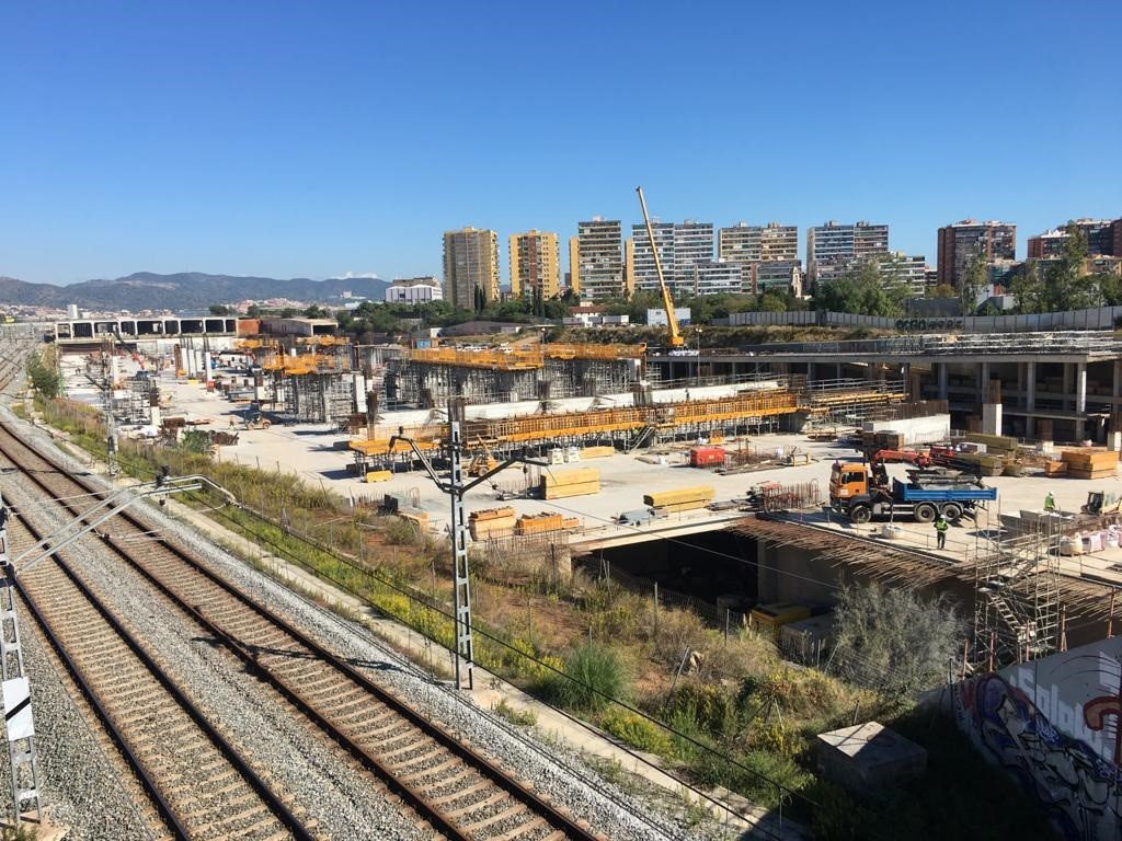 Archivo - La estación de La Sagrera en obras.