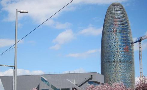 La Torre Agbar podrá ser un hotel de lujo con el beneplácito del Ayuntamiento de Barcelona